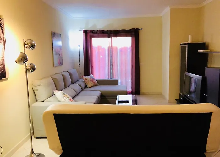 Luxury בית נופש אלבופיירה